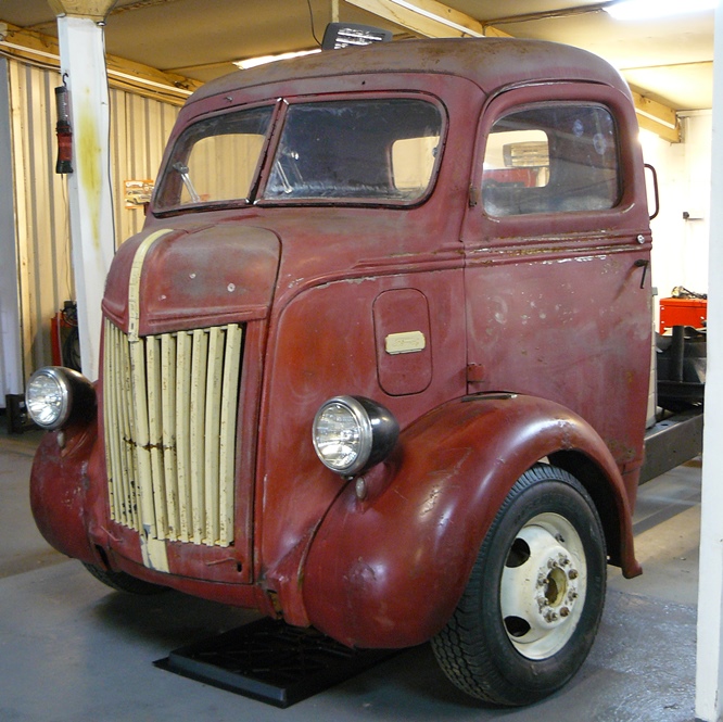 07. Ford truck.jpg