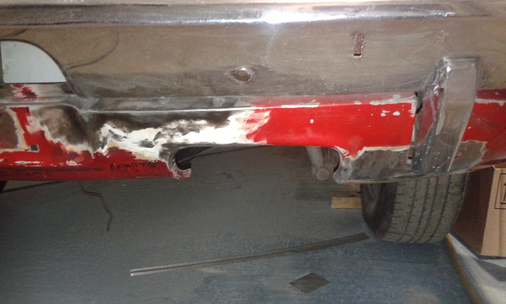 Area around the overrider is new metal.