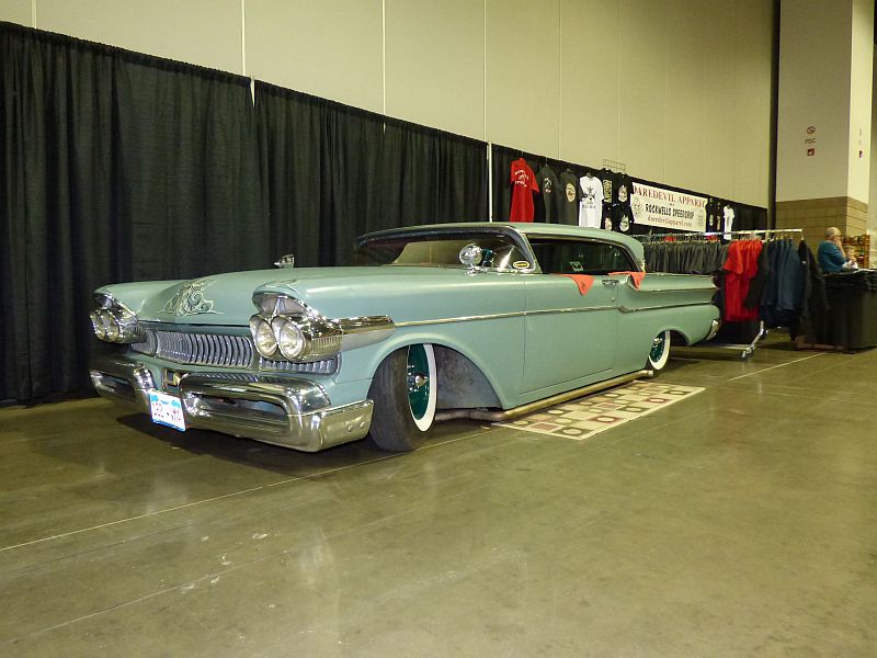 P1010596   R.jpg