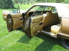 1973 Imperial 021(2).jpg