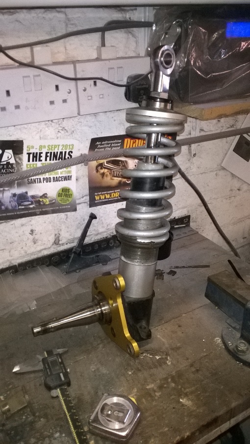Front strut 01.jpg