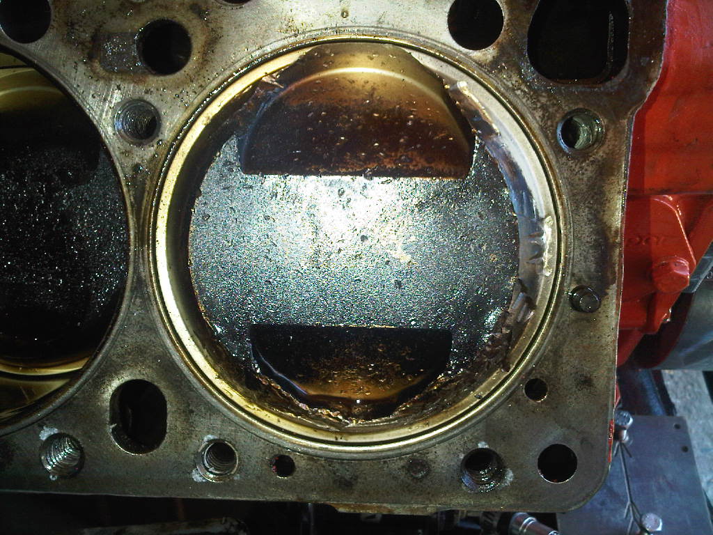 Piston 2.jpg